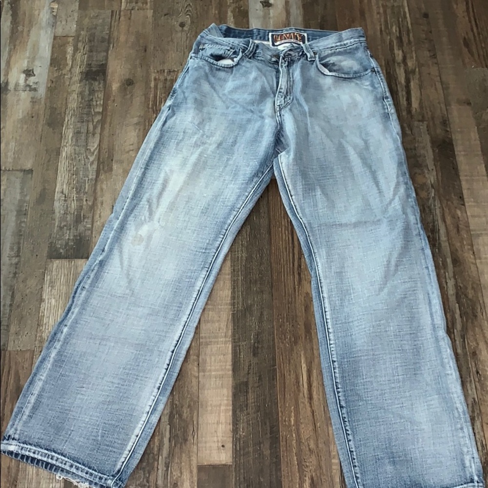 Levi jeans
